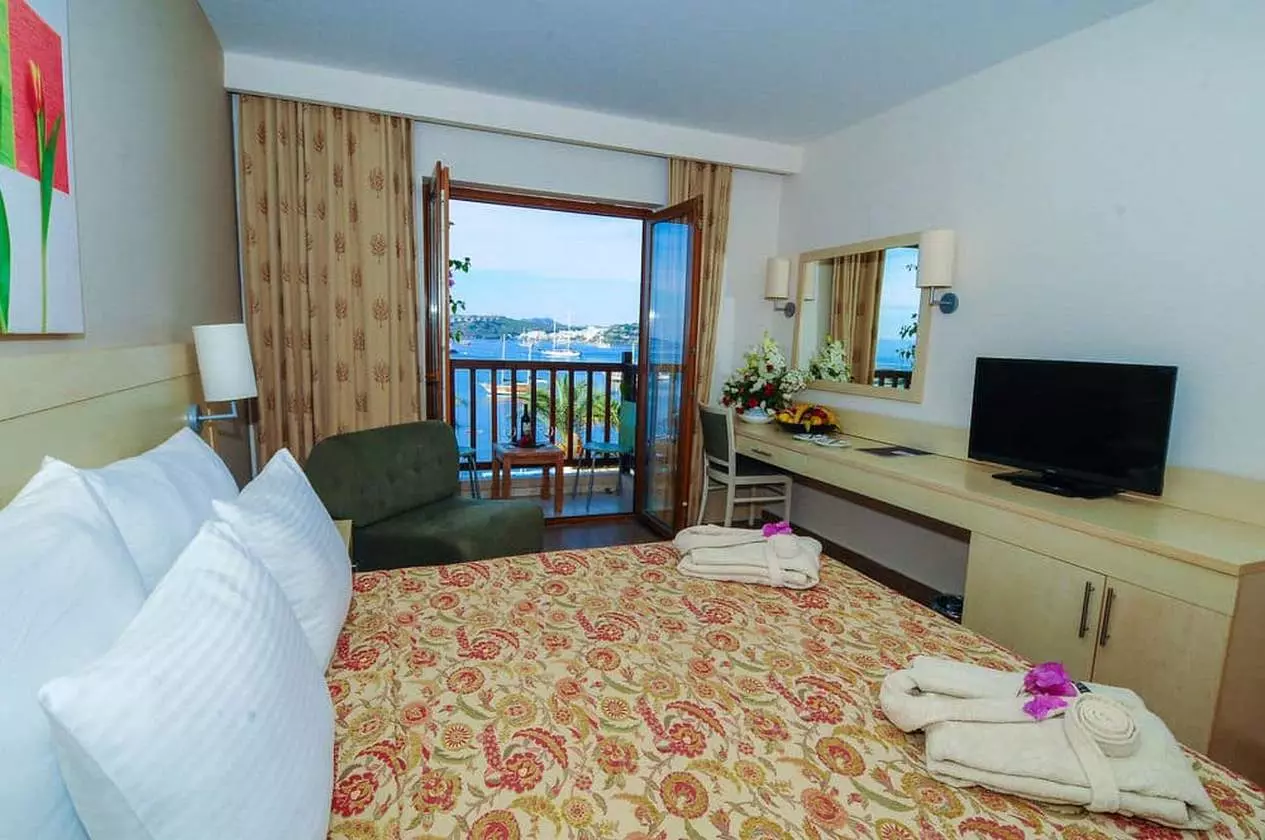 DIAMOND _SHABAVIZ (30).jpg